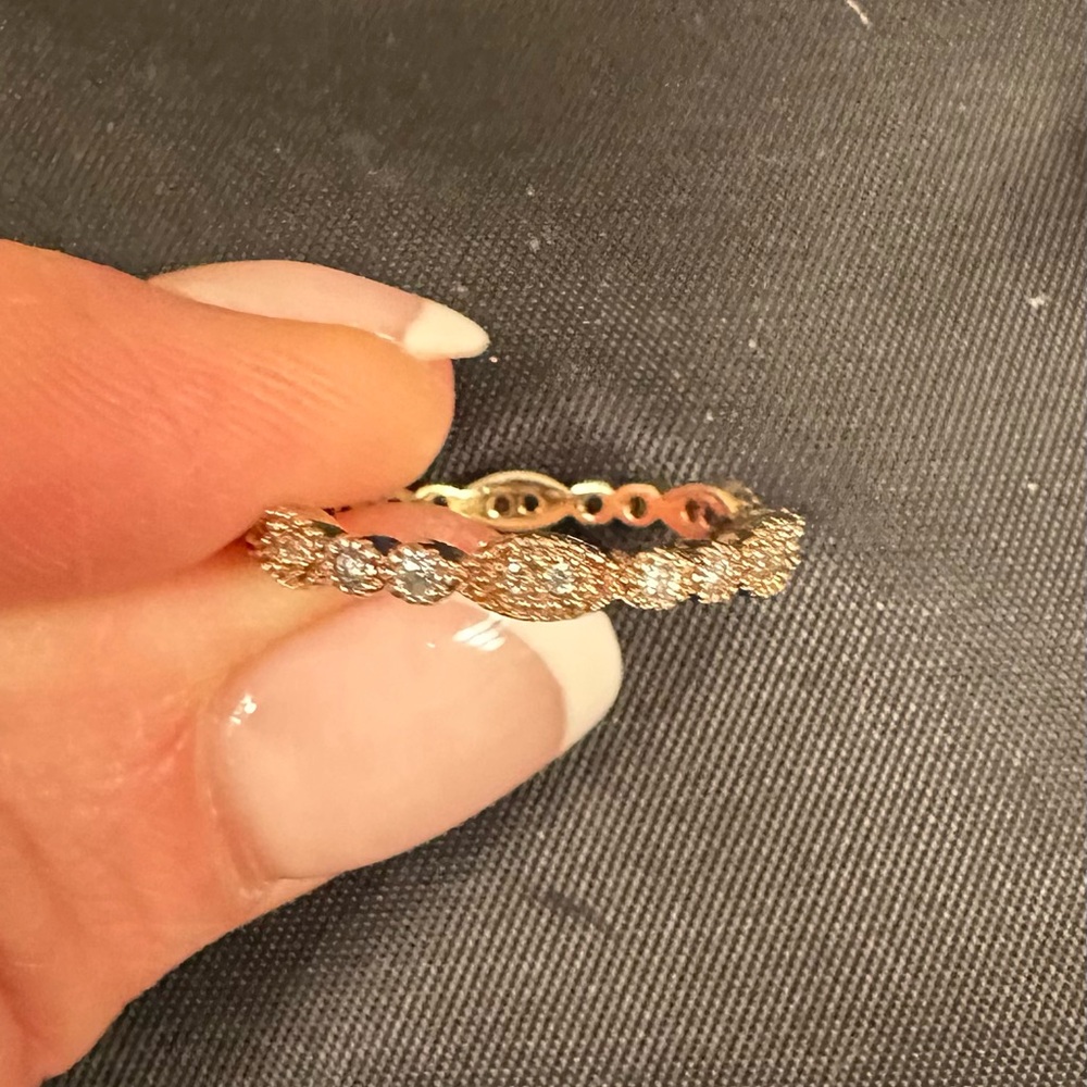 Dazzling Stacking Rings - Picture 6 of 6